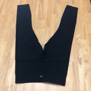 Black Lululemon leggings
